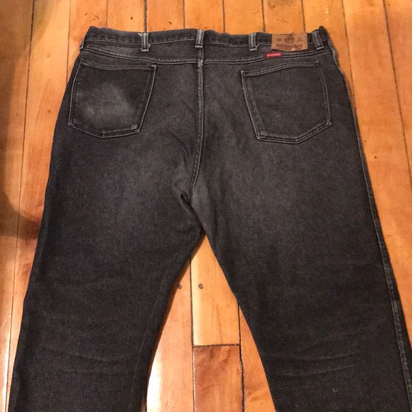 Black Wrangler Jeans - Picture 3 of 3